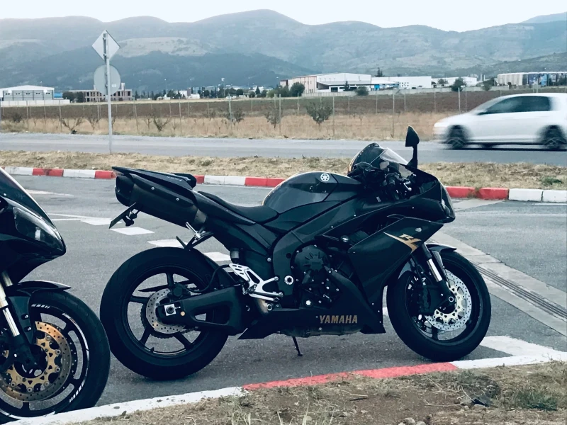 Yamaha YZF-R1, снимка 4 - Мотоциклети и мототехника - 52420149