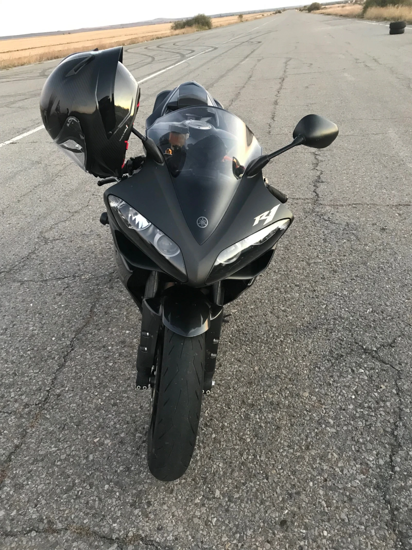 Yamaha YZF-R1  - изображение 6