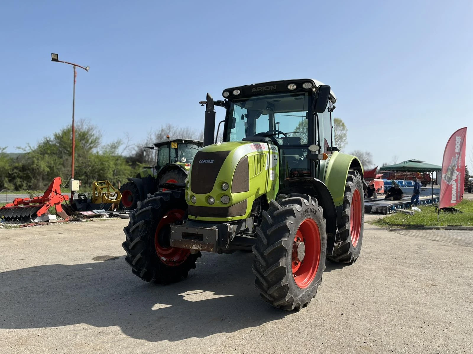 Трактор Claas Arion 510 - изображение 2