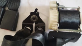 Ford EcoSport 2016г салон -въздушна възглавница ,седалка ,волан и др., снимка 17