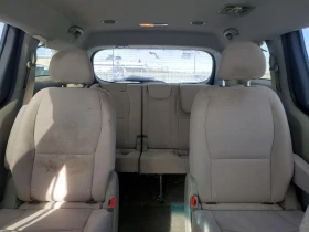Kia Carnival Sedona Lx, снимка 10