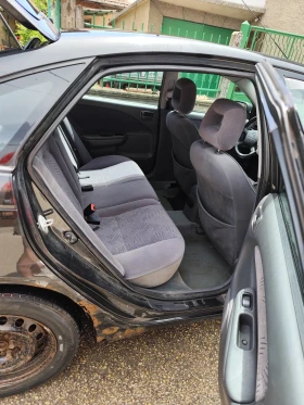 Toyota Avensis T22, снимка 4