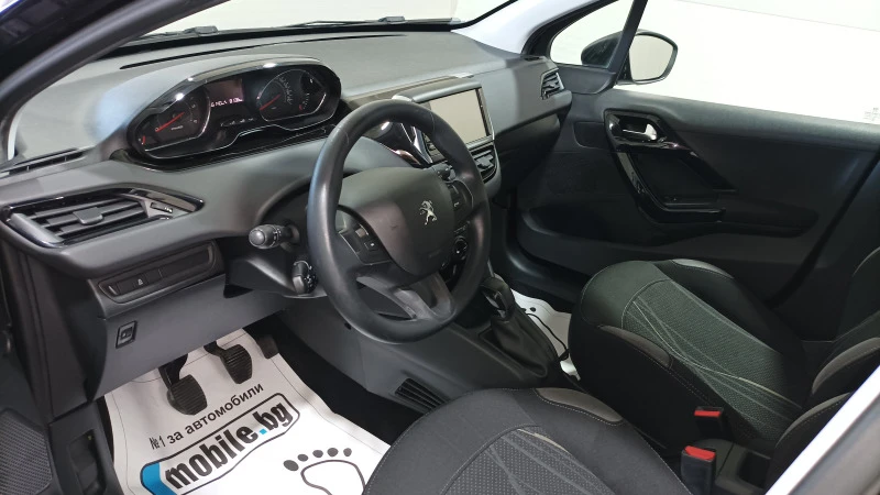 Peugeot 208 1.4 hdi, снимка 9 - Автомобили и джипове - 41694539