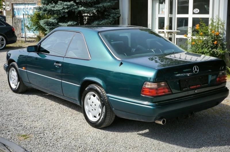 Mercedes-Benz 124 CE 200 16V, снимка 6 - Автомобили и джипове - 46315252