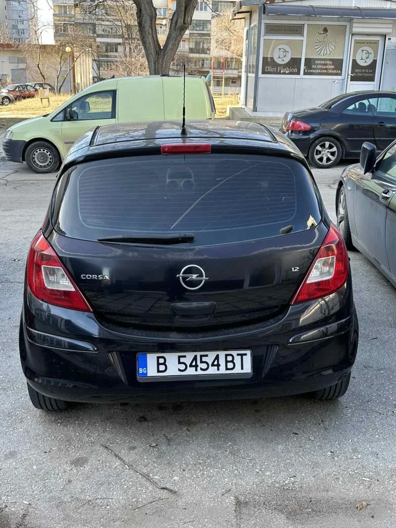 Opel Corsa, снимка 2 - Автомобили и джипове - 47371311