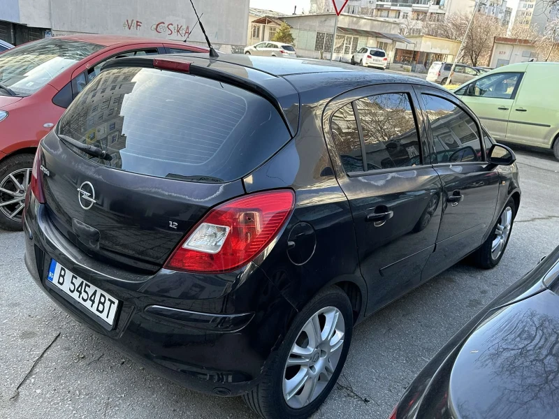 Opel Corsa, снимка 4 - Автомобили и джипове - 47371311