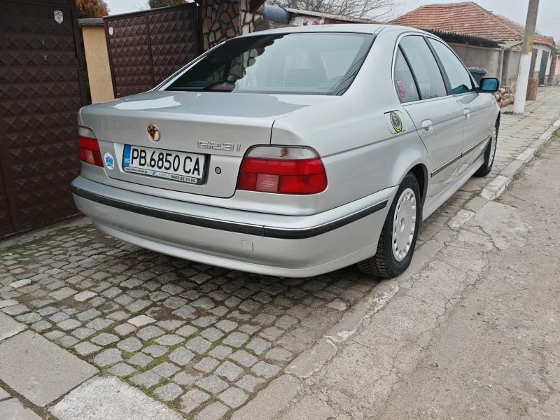 BMW 523 2.5 170 PS. Газ инжекция , снимка 2 - Автомобили и джипове - 48868028