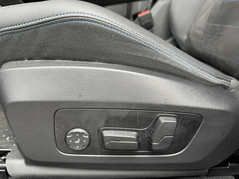 BMW 218 Актив Турър, снимка 12 - Автомобили и джипове - 49377550