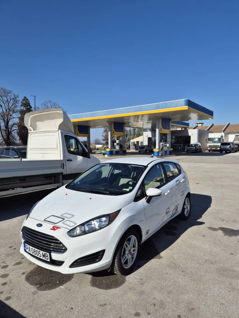 Ford Fiesta 1.6, снимка 1 - Автомобили и джипове - 49380089