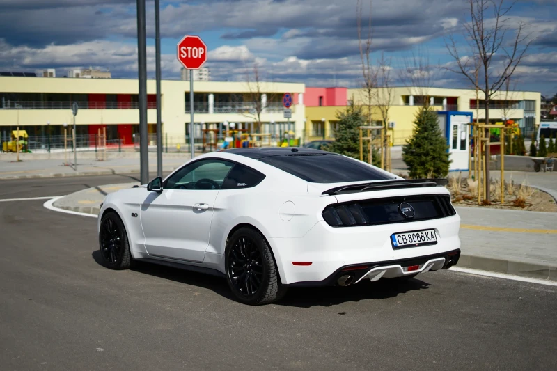 Ford Mustang GT 5.0, снимка 8 - Автомобили и джипове - 52345231