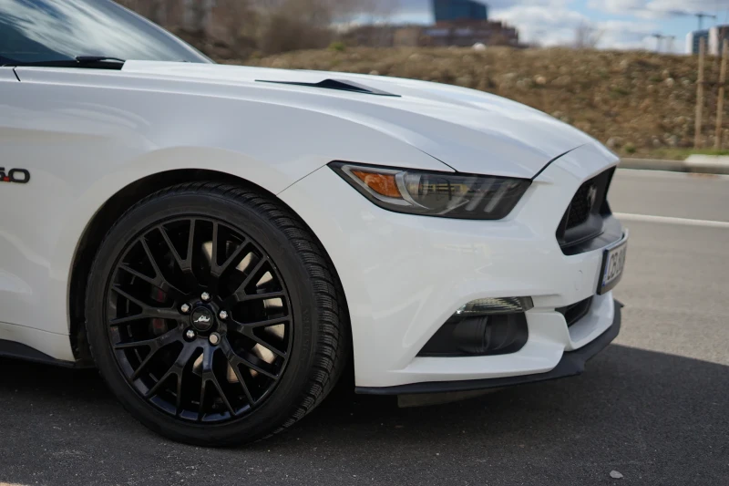 Ford Mustang GT 5.0, снимка 4 - Автомобили и джипове - 52345231