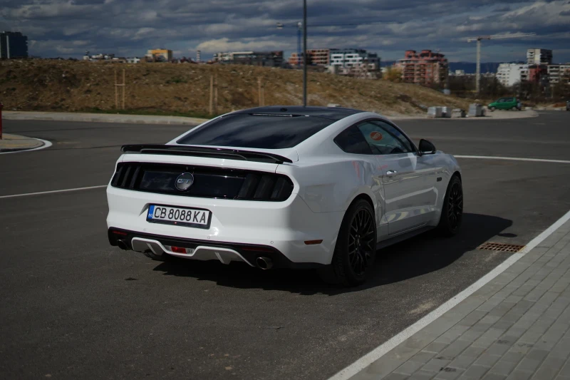 Ford Mustang GT 5.0, снимка 16 - Автомобили и джипове - 52345231