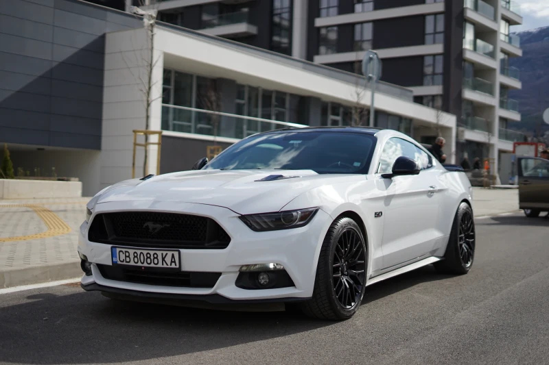 Ford Mustang GT 5.0, снимка 9 - Автомобили и джипове - 52345231