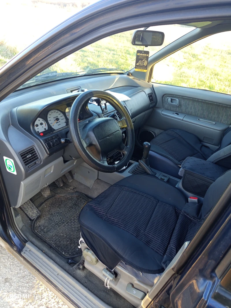 Mitsubishi Space runner, снимка 14 - Автомобили и джипове - 52938625
