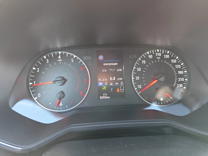 Renault Clio 1.0TCe LPG , снимка 17 - Автомобили и джипове - 53451419