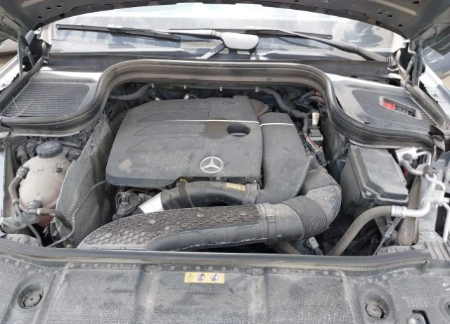 Mercedes-Benz C 300 4MATIC, снимка 14 - Автомобили и джипове - 48788607