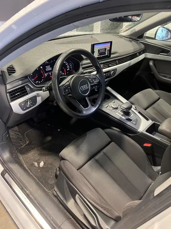 Audi A4 Avant 2.0TDI sport 190ps DK, снимка 5 - Автомобили и джипове - 54099502