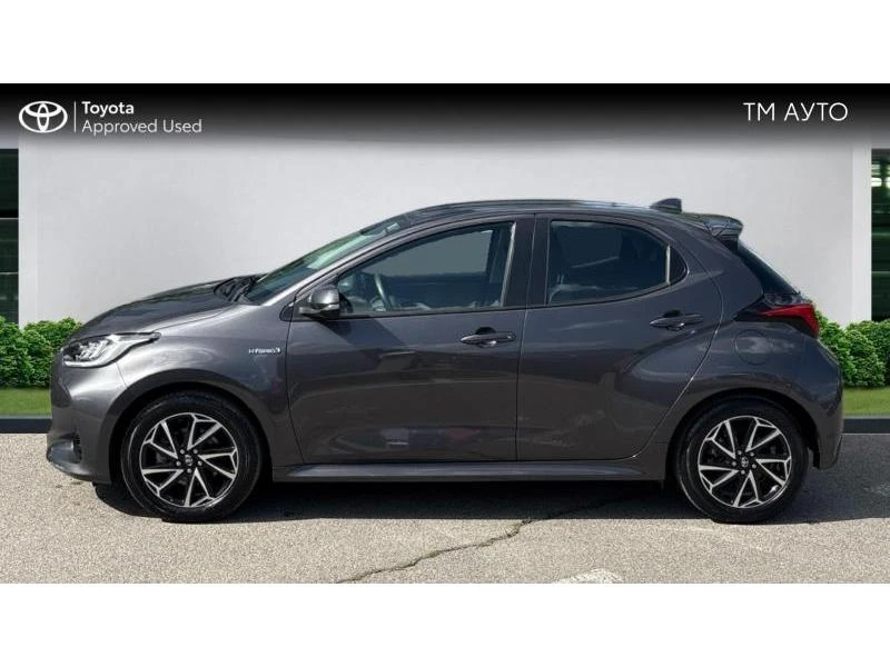 Toyota Yaris 1.5HSD TEAM D, снимка 3 - Автомобили и джипове - 54514941