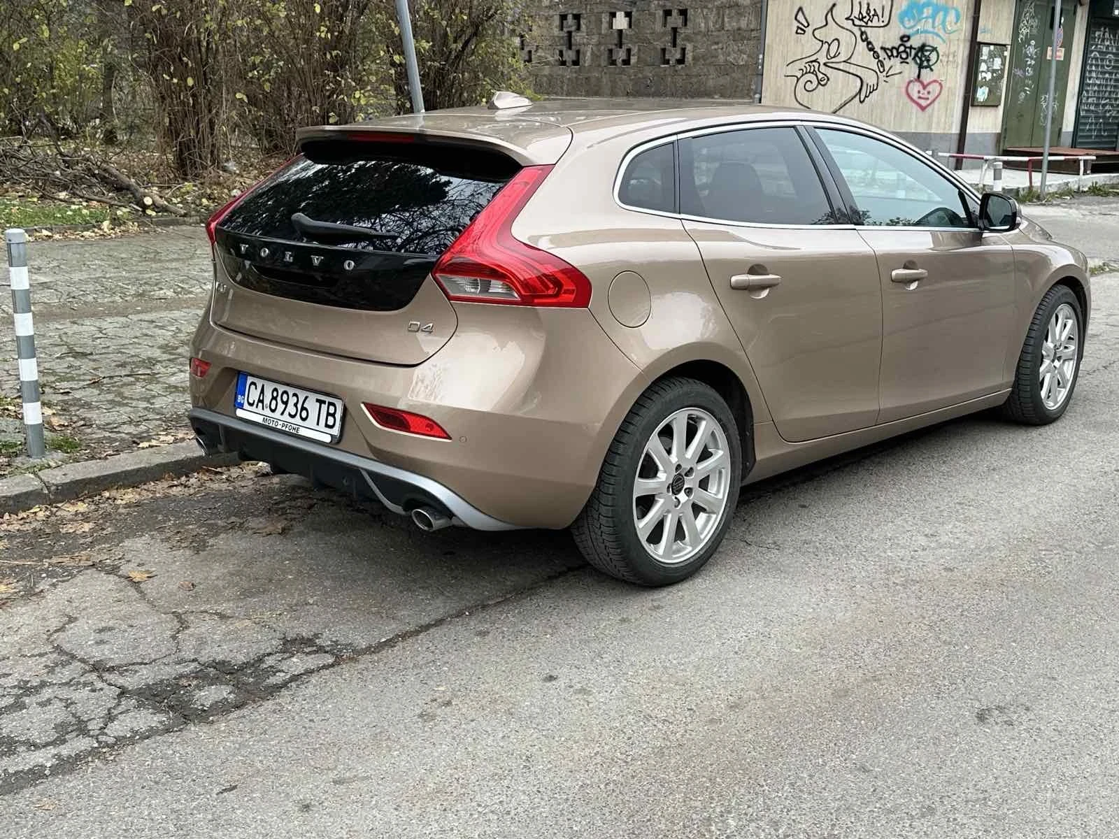 Volvo V40 2.0 D4 177.  | Mobile.bg   12