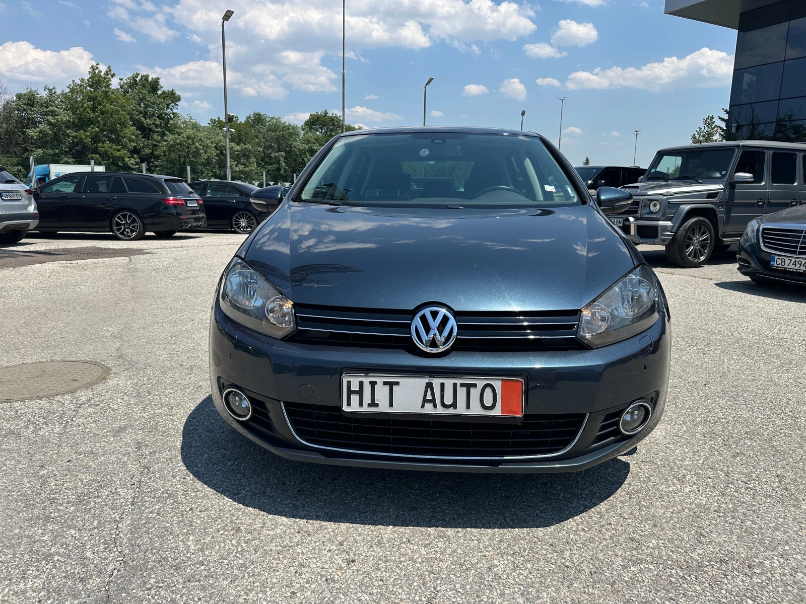 VW Golf 1.8TSI Автиматик - изображение 2