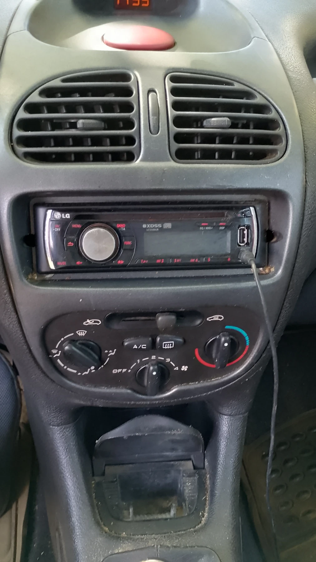 Peugeot 206 1.6 LPG | Mobile.bg — изображение 9