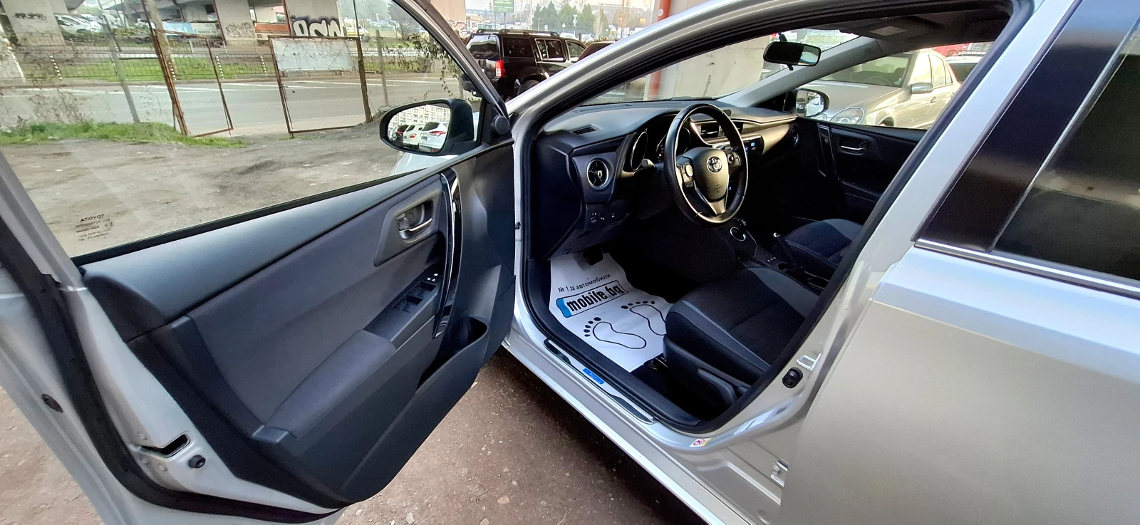 Toyota Auris ����. ���. | Mobile.bg � ����������� 11