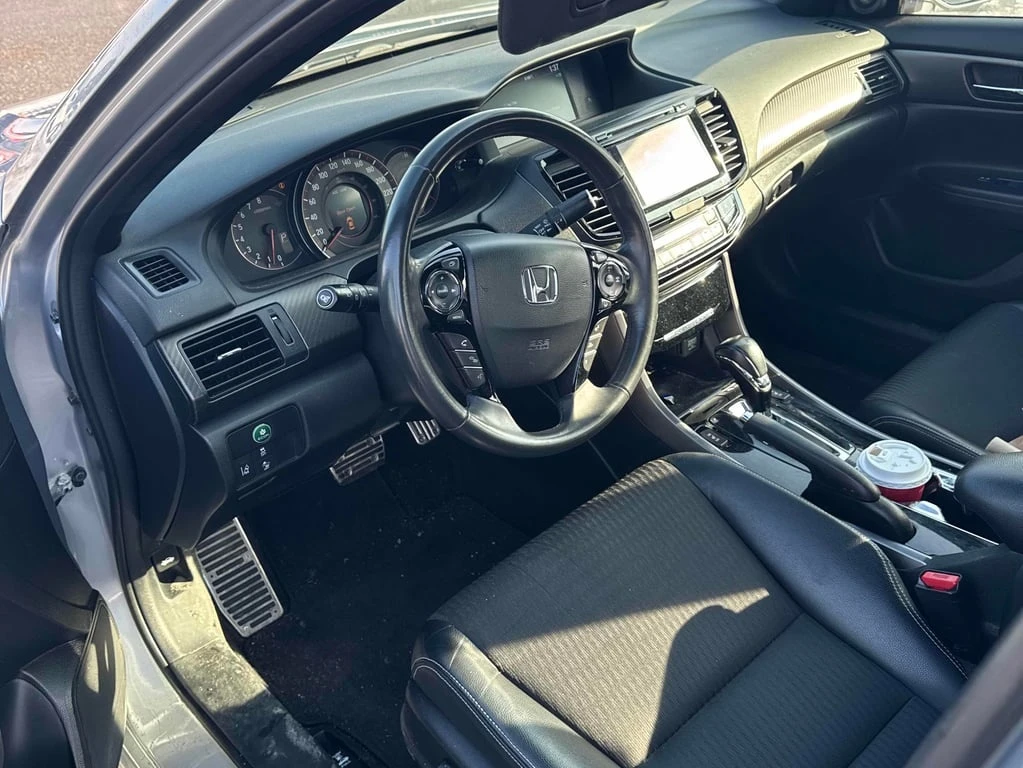 Honda Accord * 4dr I4 CVT Sport w/Honda Sensing * CARFAX * БЕЗ  - изображение 5