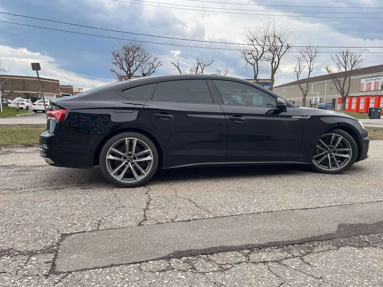 Audi A5 * Technik * ДИСТРОНИК* 360 КАМЕРА* ПОДГРЕВ* , снимка 3 - Автомобили и джипове - 54095748