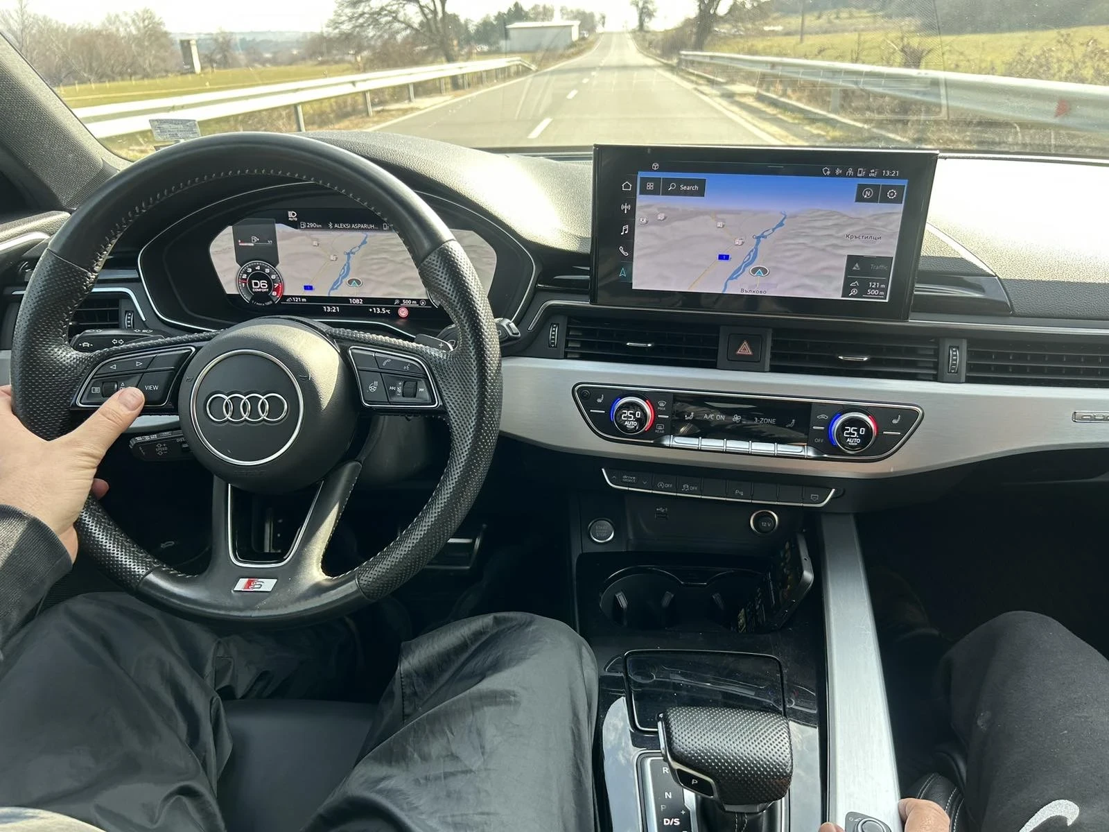 Audi A4  4.5TFSI quattro ТОП, снимка 12 - Автомобили и джипове - 54123807