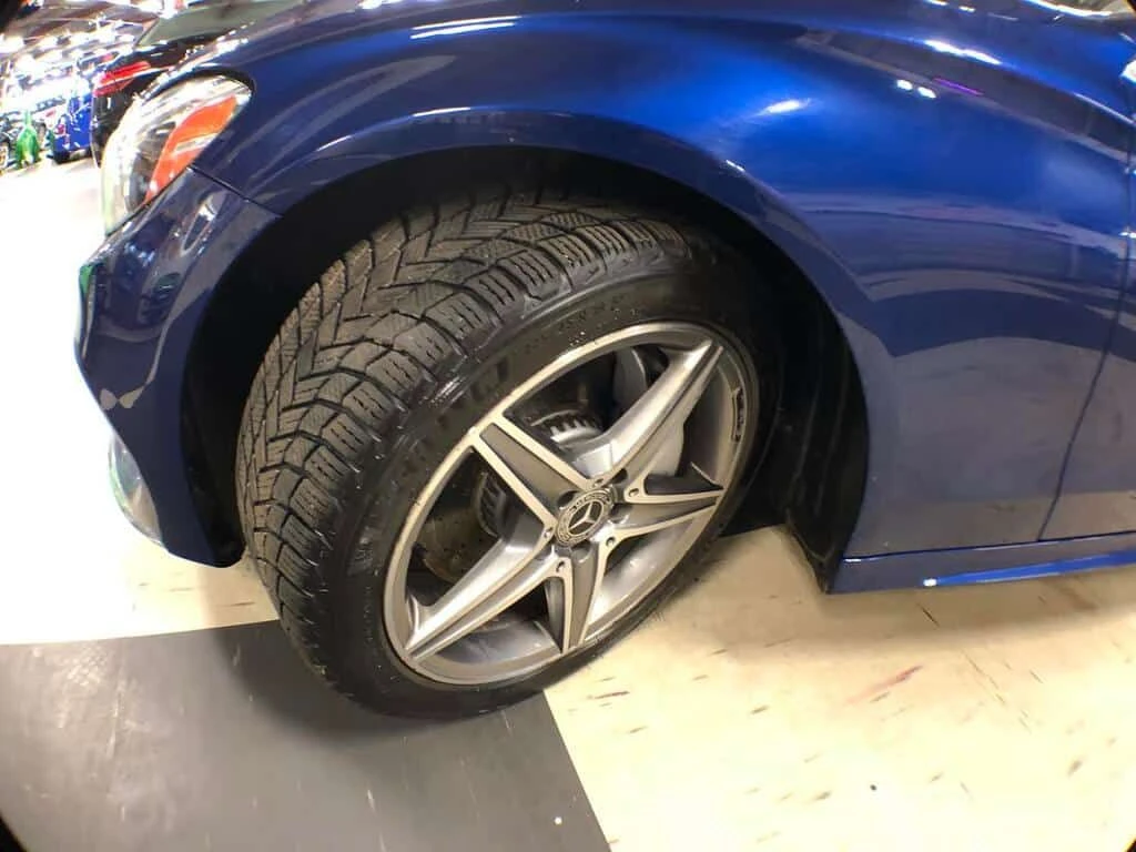 Mercedes-Benz C 300 * AMG PKG 4MATIC LEATHER PAN/ROOF NAVI CAMERA * CA, снимка 12 - Автомобили и джипове - 54139373