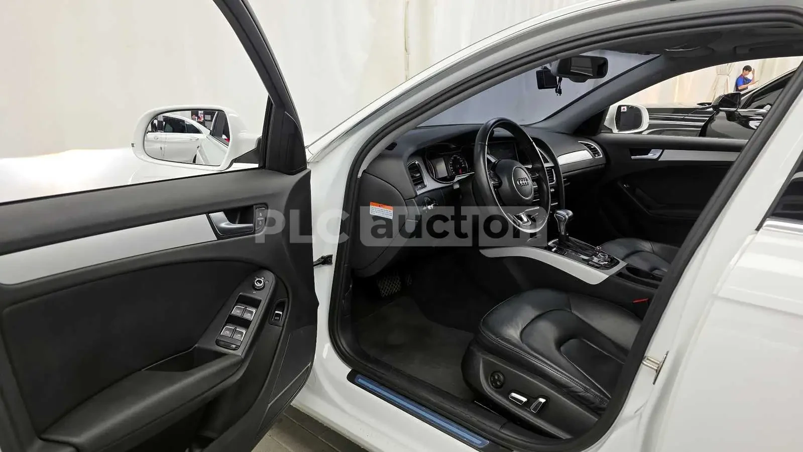 Audi A4 2.0TDI| КАМЕРА| ПОДГРЕВ| ШИБИРАХ| ВКЛ.ТЕХНОТЕСТ, снимка 5 - Автомобили и джипове - 54627992
