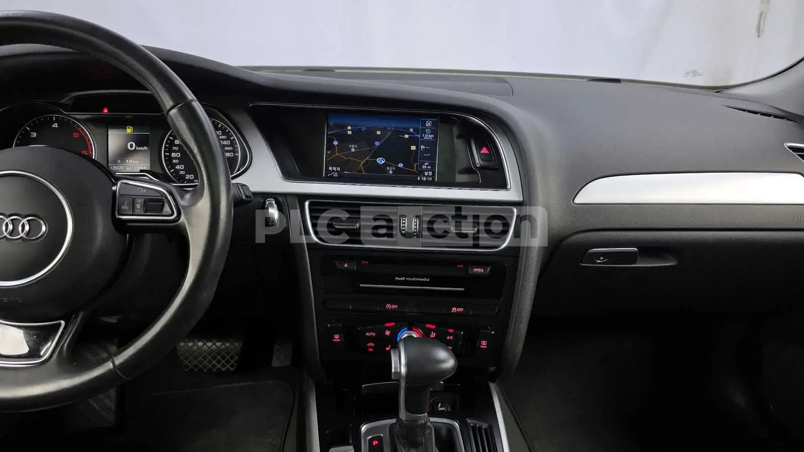 Audi A4 2.0TDI| КАМЕРА| ПОДГРЕВ| ШИБИРАХ| ВКЛ.ТЕХНОТЕСТ, снимка 7 - Автомобили и джипове - 54627992