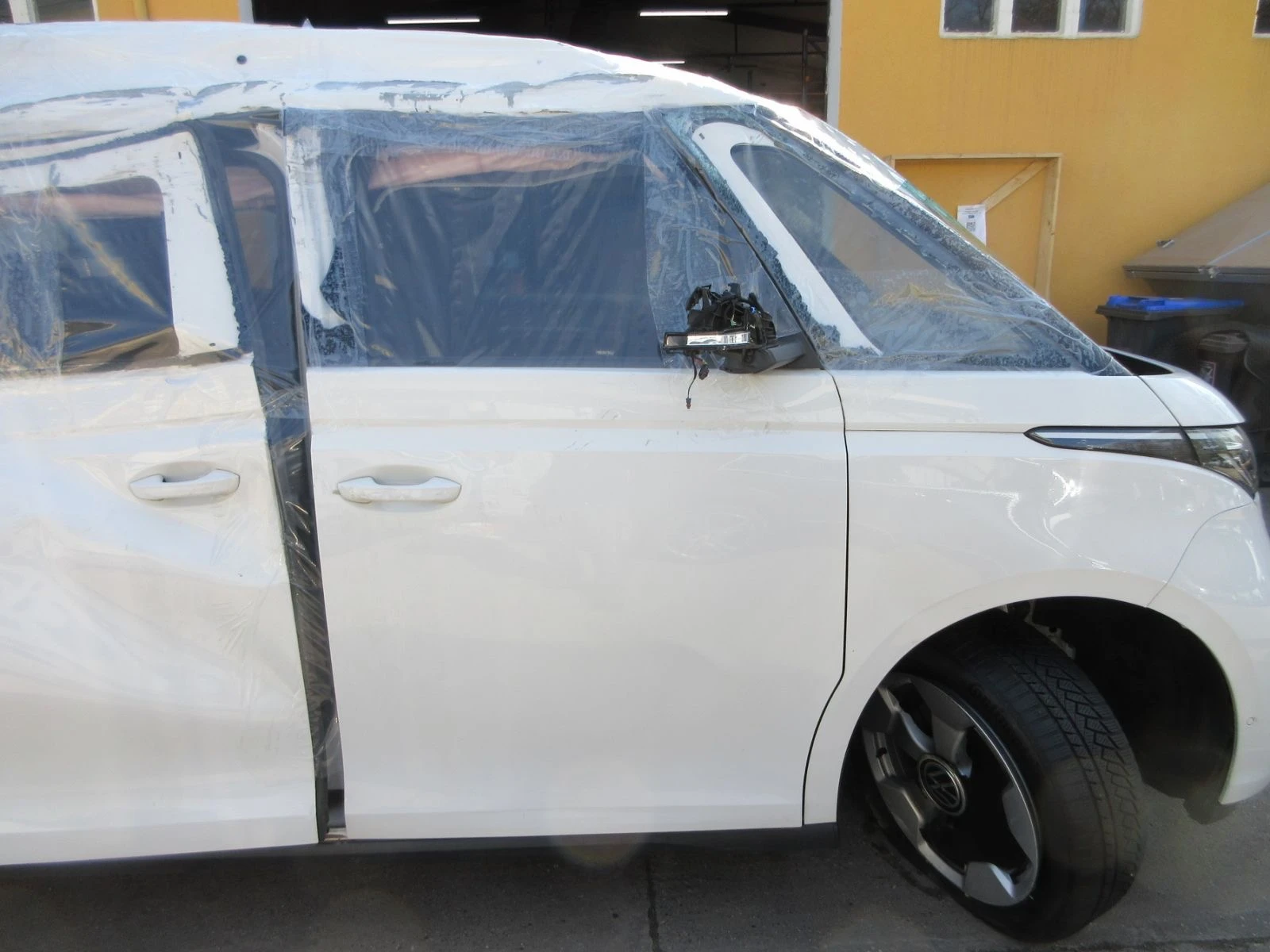 VW ID.Buzz 150kw, снимка 2 - Автомобили и джипове - 54932363