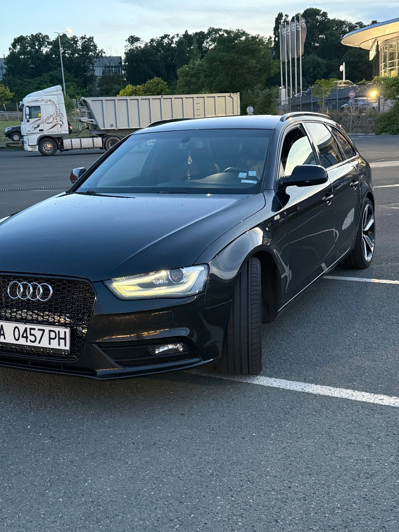 Audi A4 3.0 TDI, снимка 5 - Автомобили и джипове - 55016144
