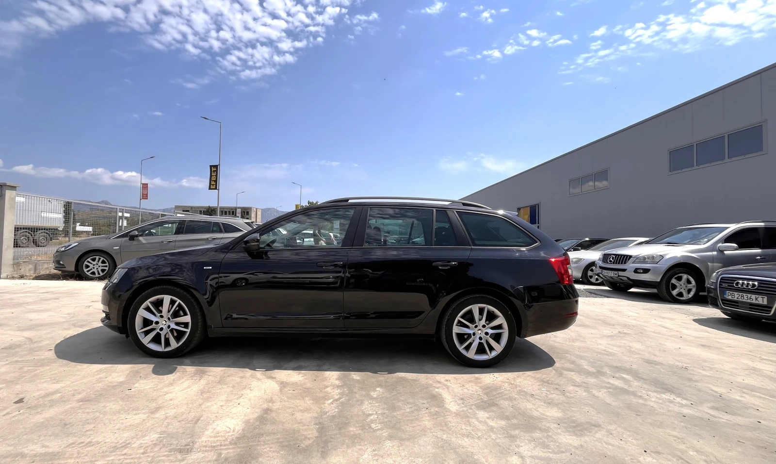 Skoda Octavia 5E 2.0TDI, снимка 5 - Автомобили и джипове - 55130364