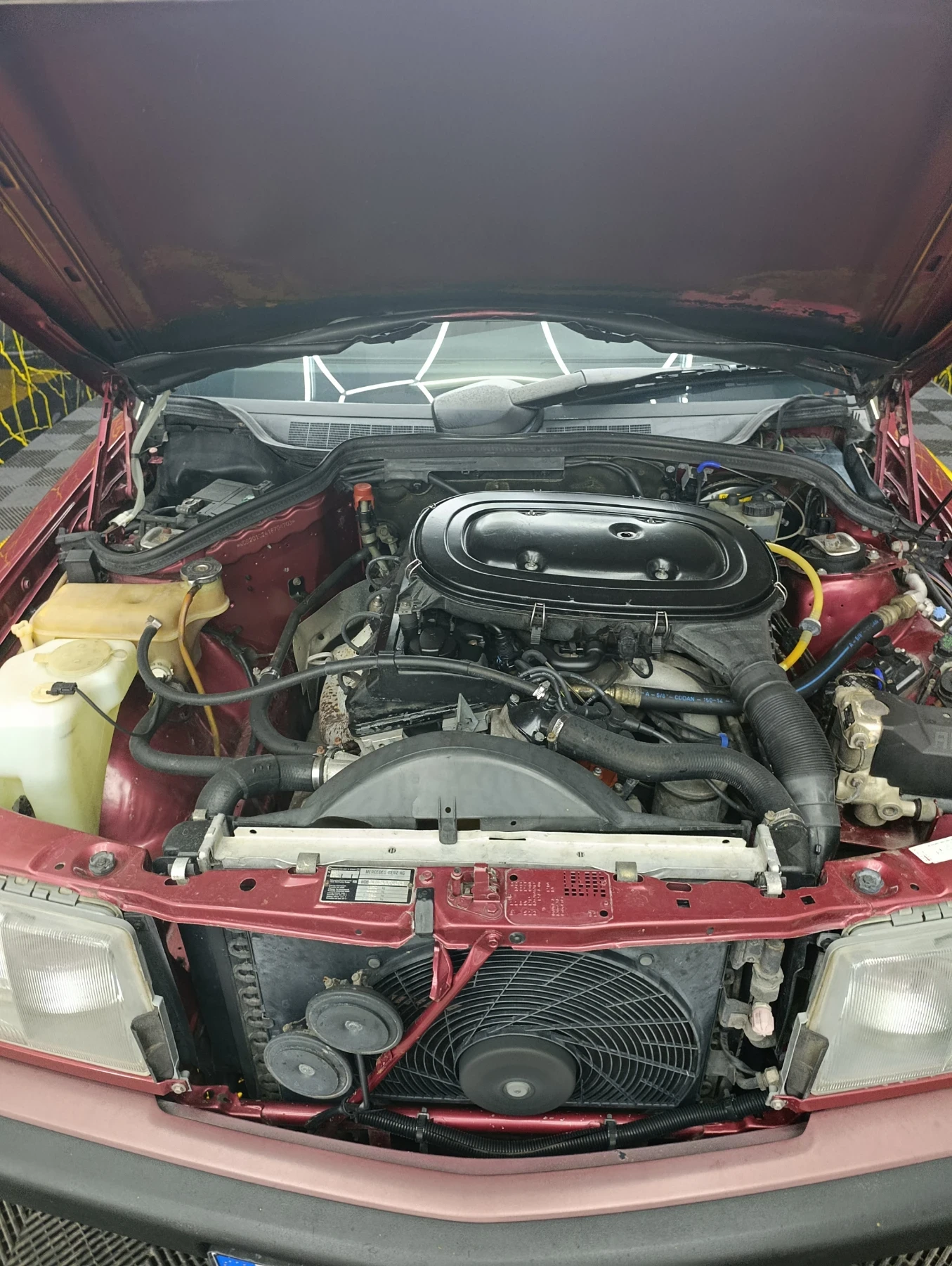 Mercedes-Benz 190, снимка 4 - Автомобили и джипове - 55190908