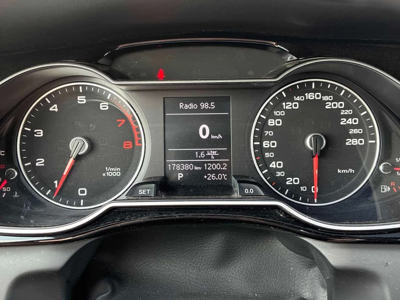 Audi A4 S-LINE / ШИБИДАХ / ПОДГРЕВИ, снимка 9 - Автомобили и джипове - 55376527