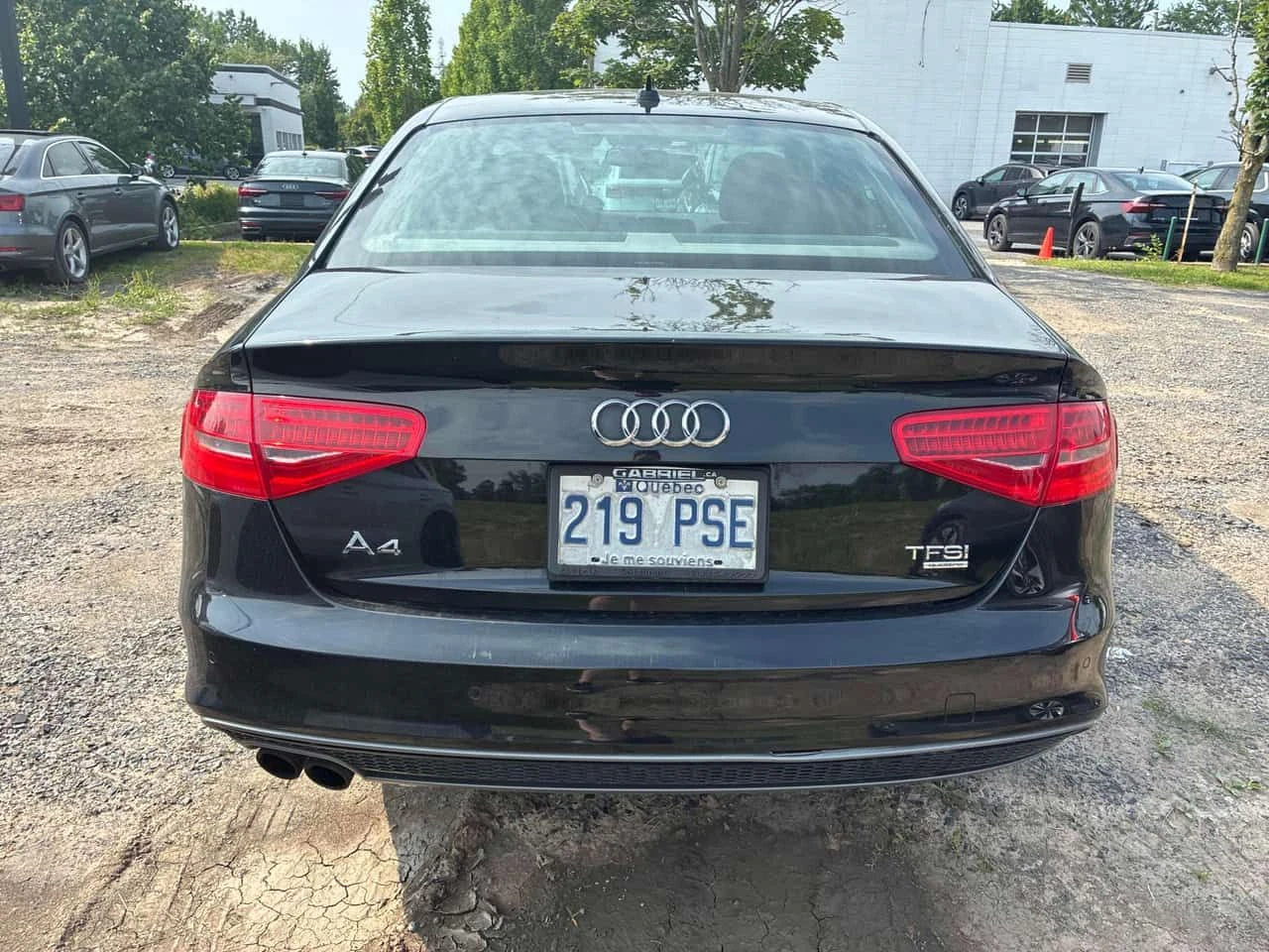 Audi A4 S-LINE / ШИБИДАХ / ПОДГРЕВИ, снимка 5 - Автомобили и джипове - 55376527