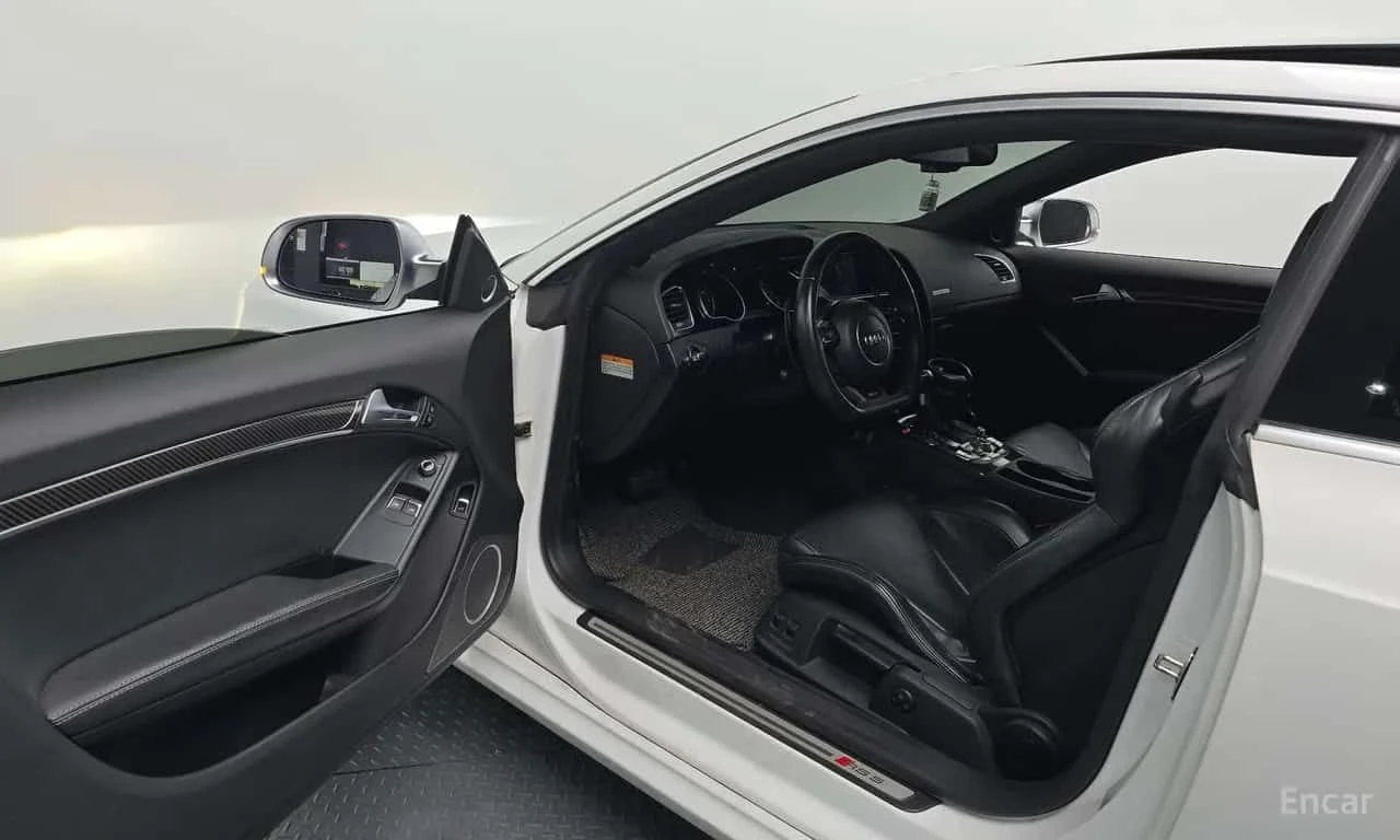 Audi Rs5 * 4.2 FSI Quattro * ЦЕНА ДО БГ, снимка 10 - Автомобили и джипове - 55626966