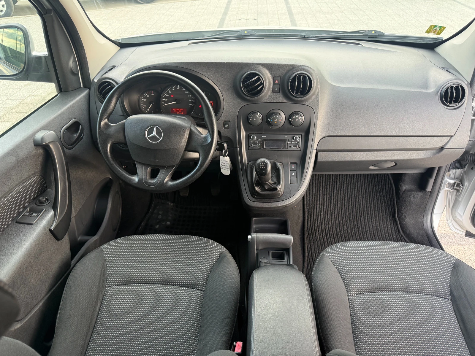 Mercedes-Benz Citan 109CDI Trend Климатик Euro 5B, снимка 10 - Автомобили и джипове - 55953228