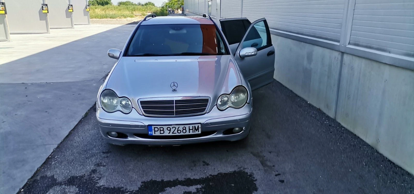Mercedes-Benz C 200, снимка 2 - Автомобили и джипове - 56111596