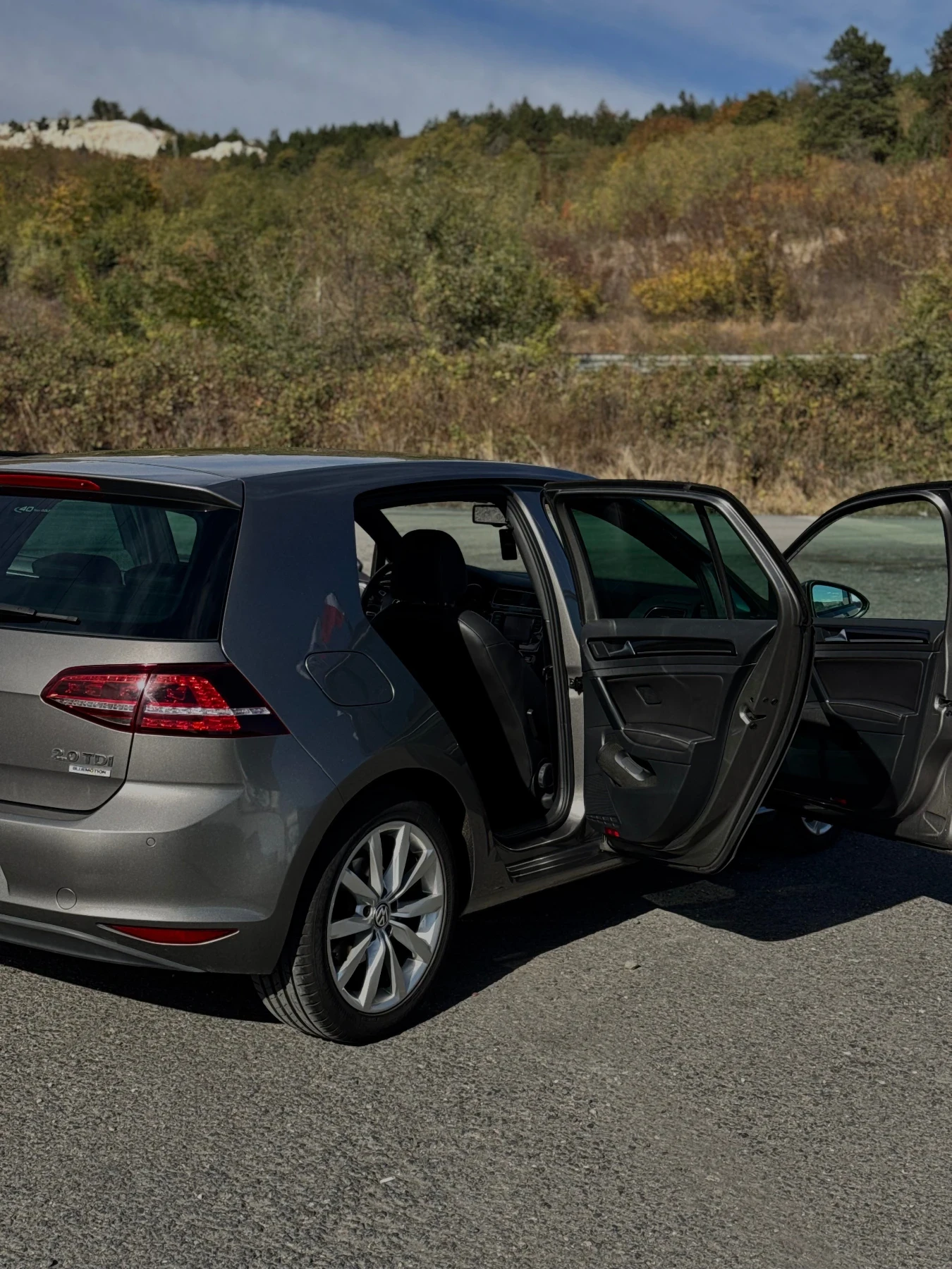 VW Golf 2.0TDI HIGHLINE, снимка 3 - Автомобили и джипове - 56546224