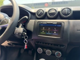 Dacia Duster 50, 000 км, снимка 4
