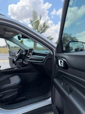 Jeep Compass 4xe PLUG-IN HYBRID LIMITED EDITION , снимка 7