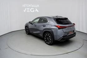     Lexus UX 250H Hybrid 