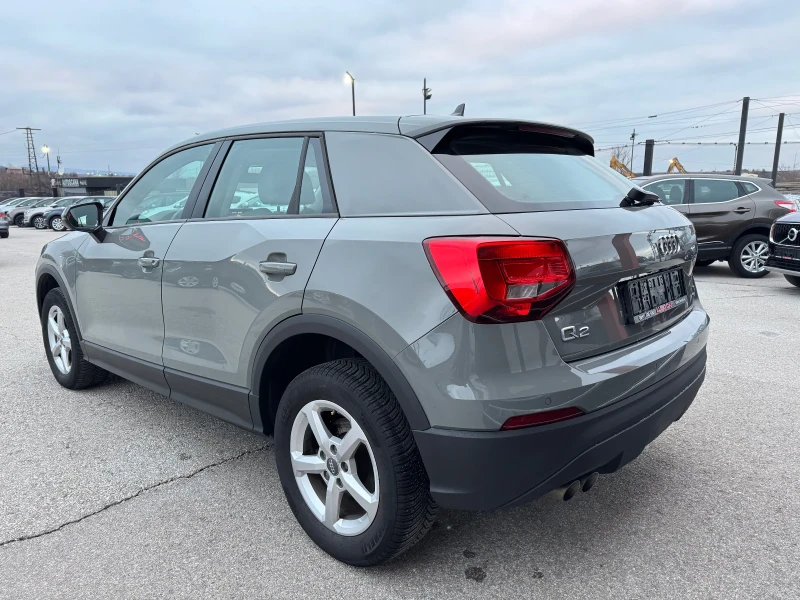 Audi Q2 2.0TDI-4X4-AUT-NAVI-КАМЕРА-КОЖА-ДИСТРОНИК, снимка 3 - Автомобили и джипове - 48344688