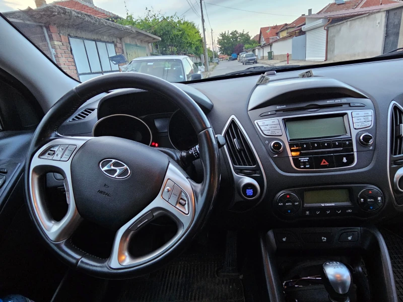 Hyundai IX35, снимка 7 - Автомобили и джипове - 49485083