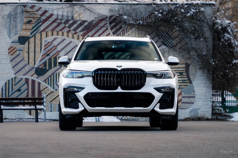 BMW X7 M40I Xdrive 57k km, снимка 1 - Автомобили и джипове - 49230534