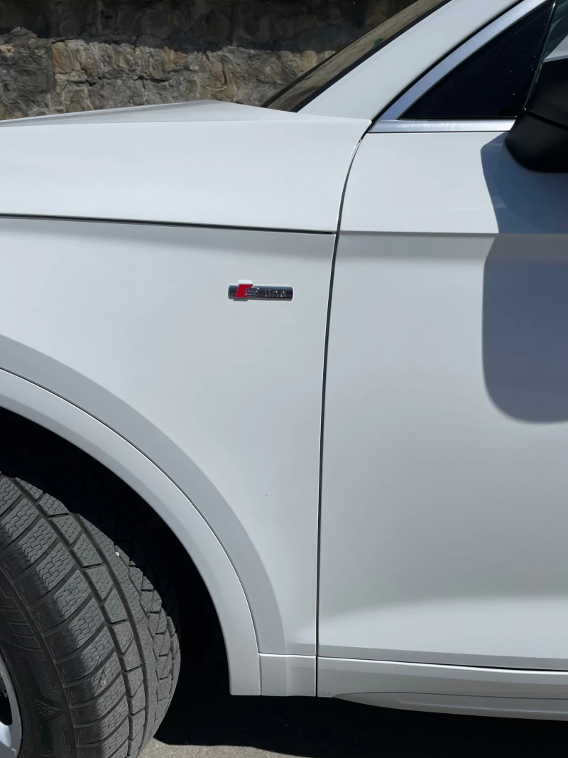 Audi Q5, снимка 9 - Автомобили и джипове - 51895588