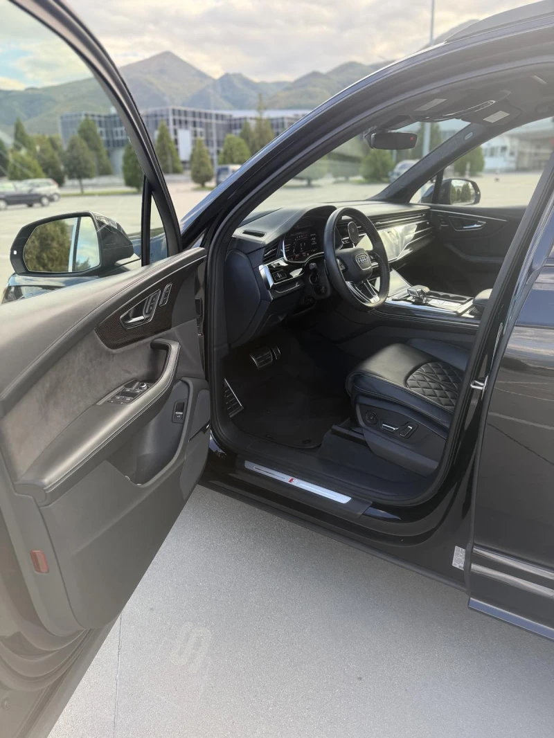 Audi SQ7 ЛИЗИНГ Laser Light 360* Massage Panorama, снимка 9 - Автомобили и джипове - 52450946